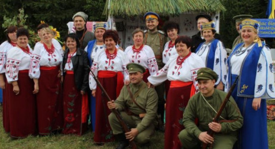 У селі Сестринівка Вінниччині відзначили 155-річчя Михайла Грушевського