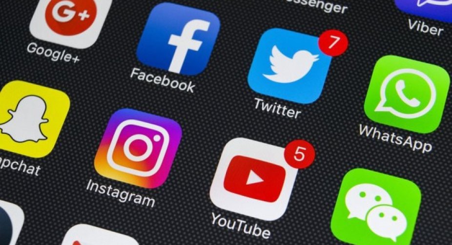 У роботі Facebook, Whatsapp і Instagram стався масштабний збій. Україна теж зачепило