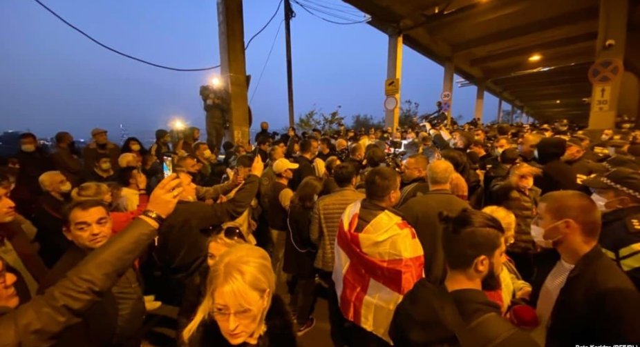 На акції прихильників Саакашвілі біля бізнес-центру Іванішвілі затримані активісти
