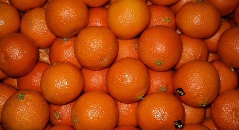 Tangerines as a means of political pressure