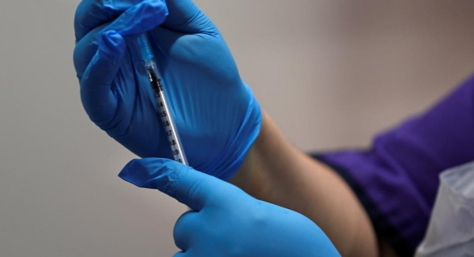 Pfizer та BioNTech мають намір поставити в ЄС додаткові 200 млн доз вакцини від COVID-19