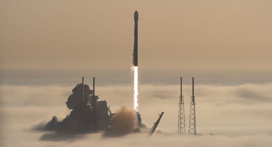 SpaceX вивела в космос ще 53 супутники