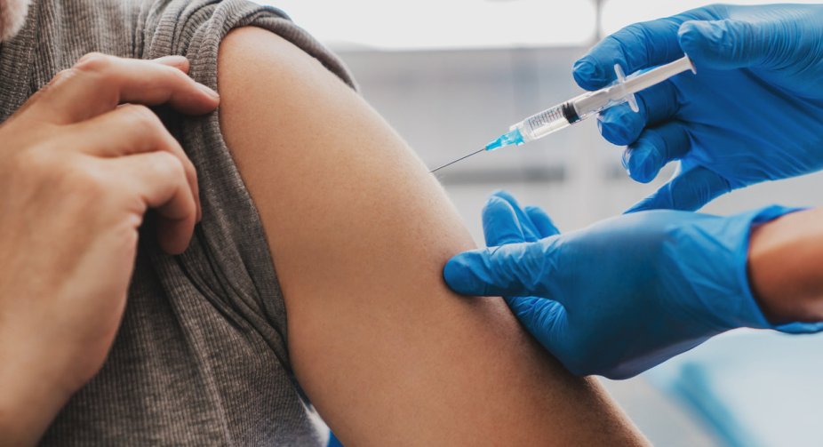 У МОЗ розповіли про кількість смертей після вакцинації проти коронавірусу