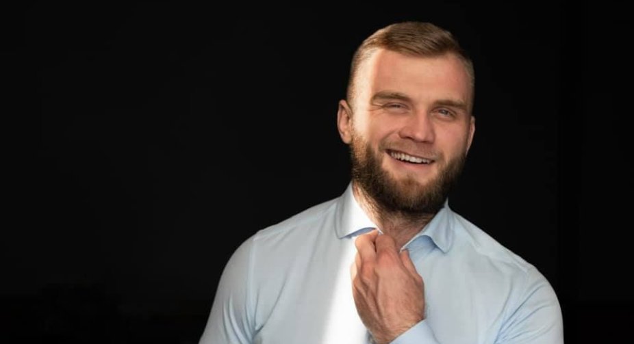 Нардепа Артема Дмитрука офіційно виключили із "Слуги народу"
