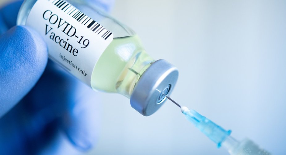 Українцям вводитимуть третю дозу COVID-вакцини: рішення МОЗ