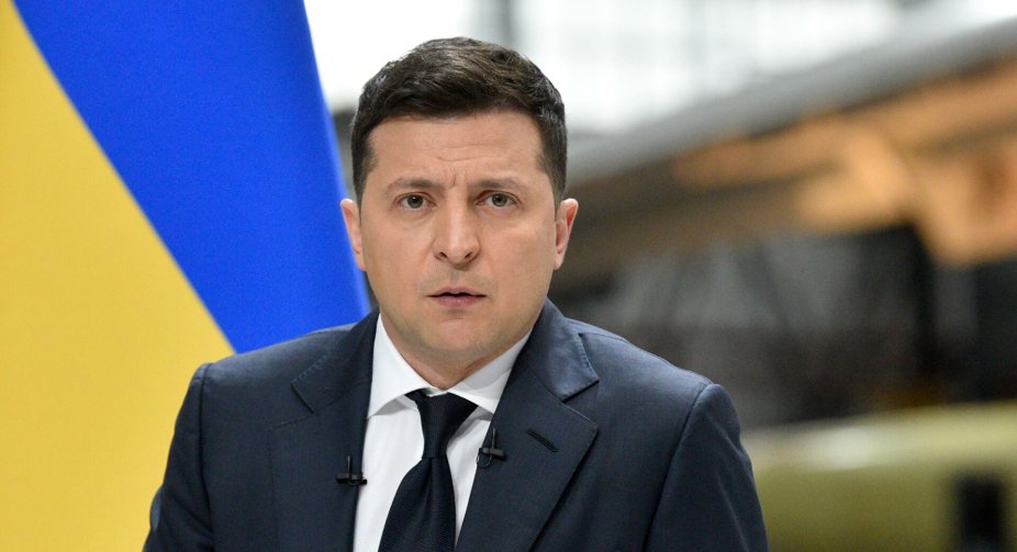 Зеленський спростив надання громадянства іноземцям, які захищали Україну
