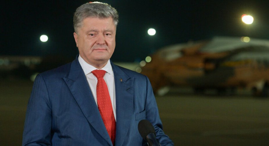 Interrogation of Poroshenko: instead of the ex-president a lawyer came to the GBR