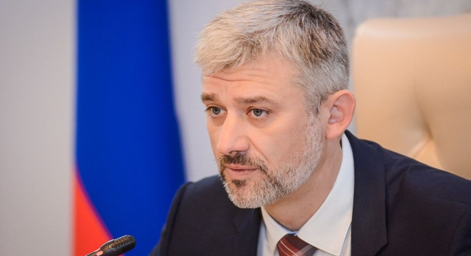Україна оголосила підозру міністру транспорту РФ за польоти до Криму