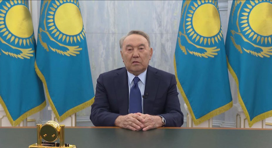 Назарбаєв уперше за час протестів у Казахстані виступив зі зверненням