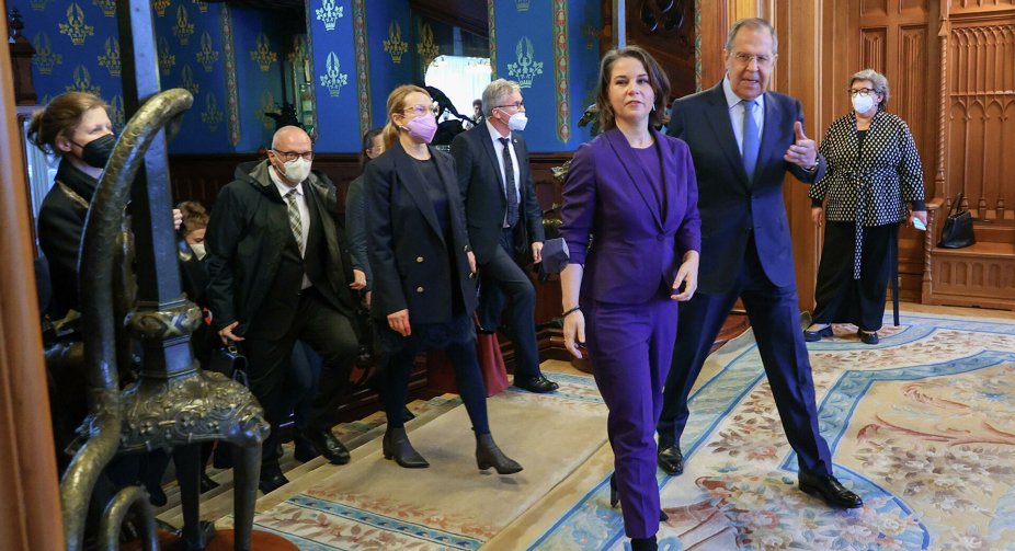 Лавров і Бербок вийшли з різними позиціями щодо "нормандського формату"