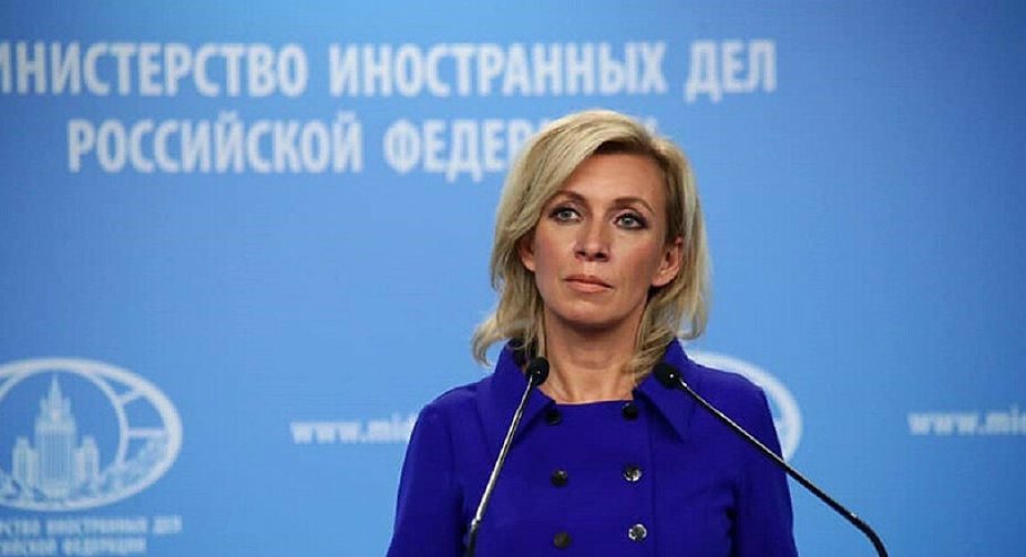 Посольство РФ в Україні працює у штатному режимі – Захарова