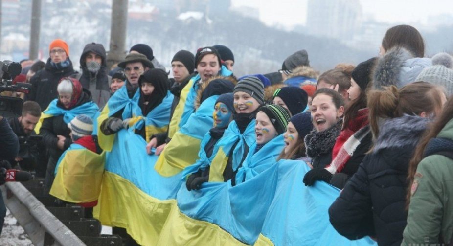 Більшість українців схвалює військову підтримку Заходу