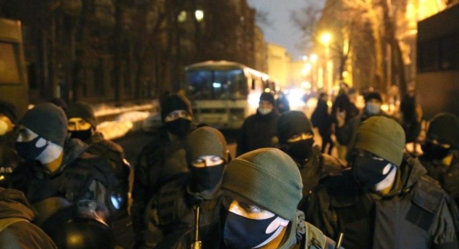 Сутички під Офісом президента: затримали 17 людей, відкрито кримінальну справу