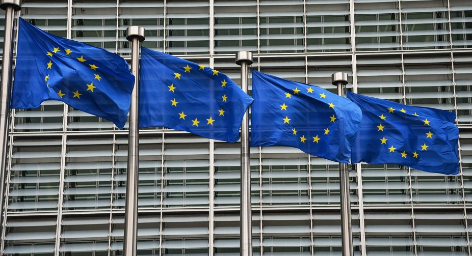 У ЄС відреагували на обстріли на Донбасі: РФ може використовувати їх як "перевірку чи виправдання"