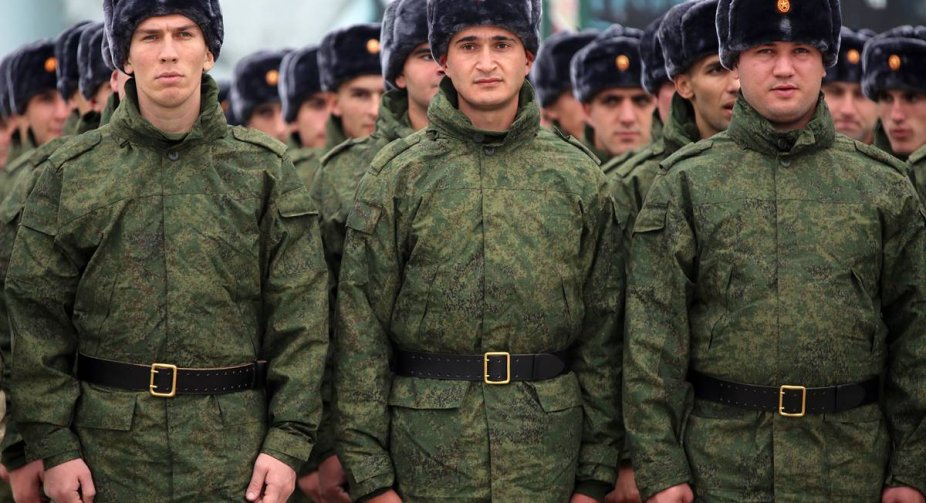 Комітет солдатських матерів Росії: російських терміновиків примусово переводять на контрактну службу та відправляють на кордон з Україною
