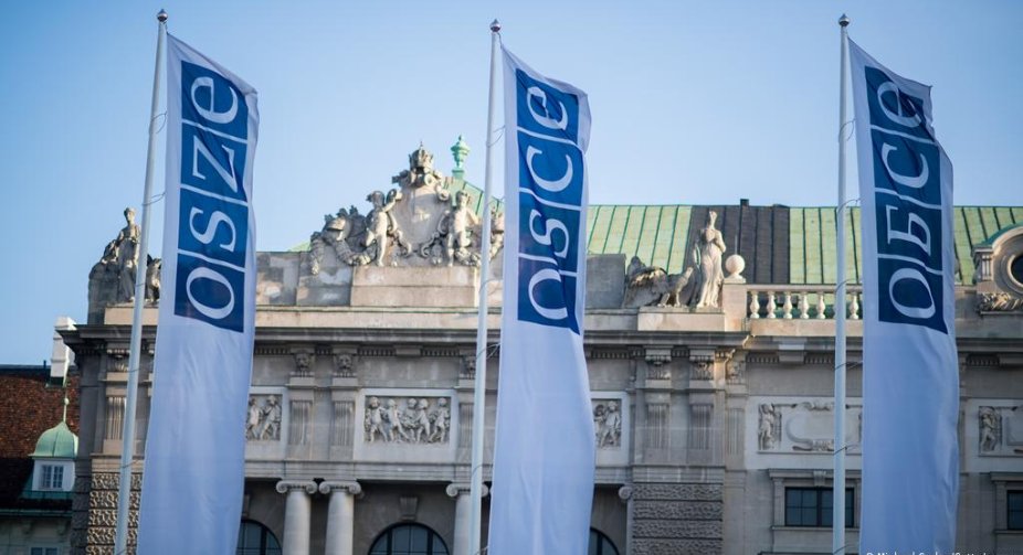 The OSCE is evacuating all of its staff from Ukraine. U.S. diplomats have also left