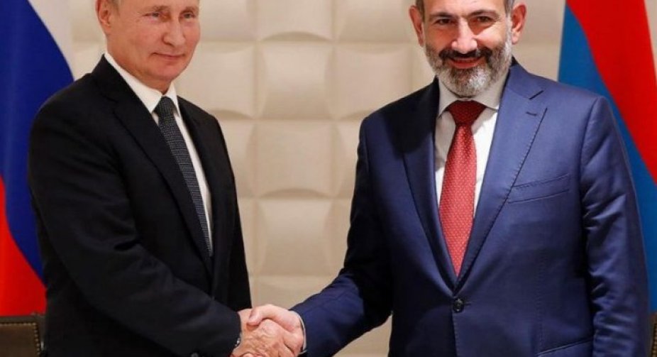 Путін висловив підтримку Пашиняну на тлі протестів у Вірменії