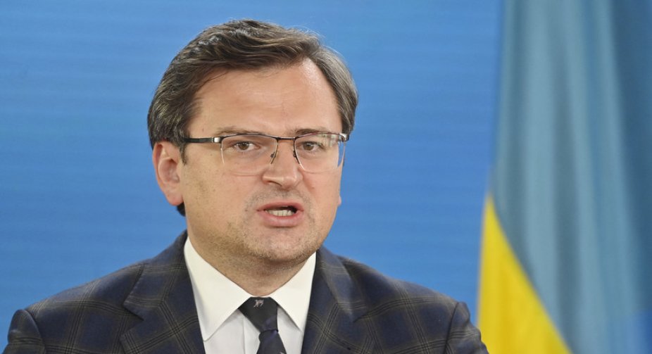 Kuleba called on the world to provide Ukraine with air and missile defense and combat aviation