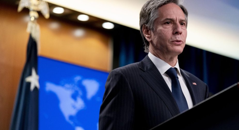 США та Європа розглядають можливість відмови від імпорту російської нафти - Блінкен