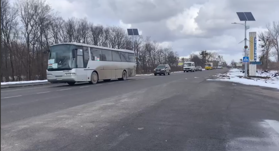 Евакуаційна колона із Сум в'їхала до Полтавської області – Полтавська ОВА