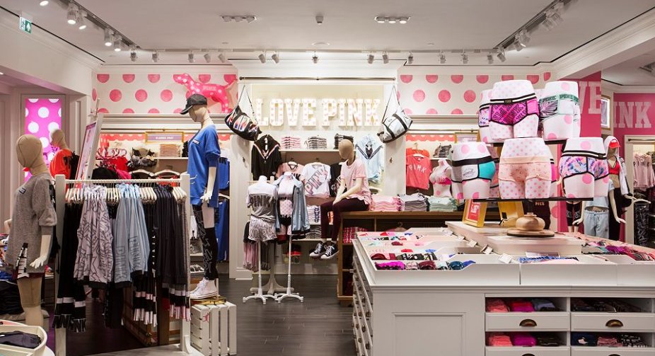 Магазини Victoria's Secret тимчасово зупиняють роботу в Росії