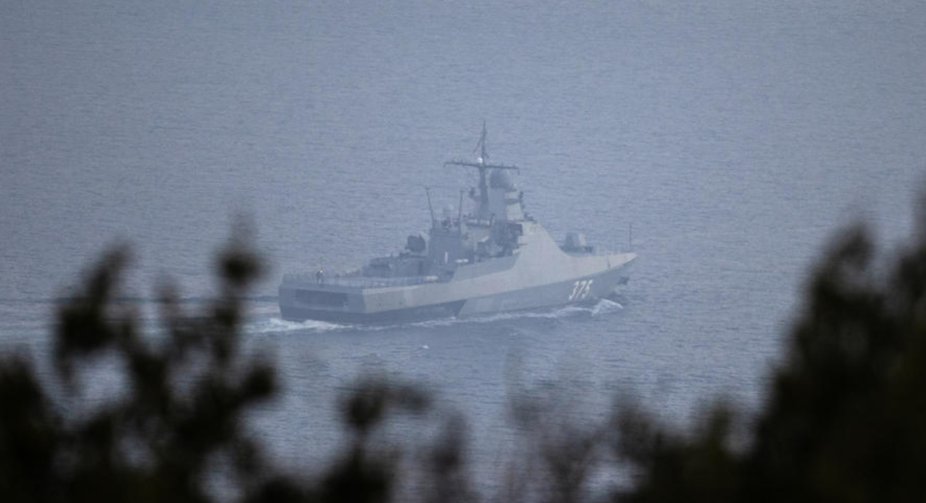 Корабель РФ здійснив п'ять пострілів у районі Одеси, - Братчук