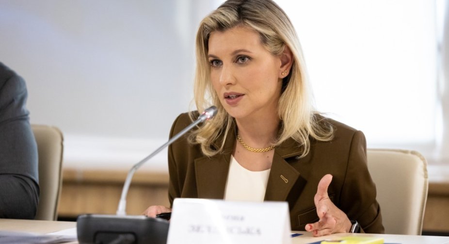 "В Україні за ці два тижні з'явилися братські могили": Зеленська написала емоційний лист
