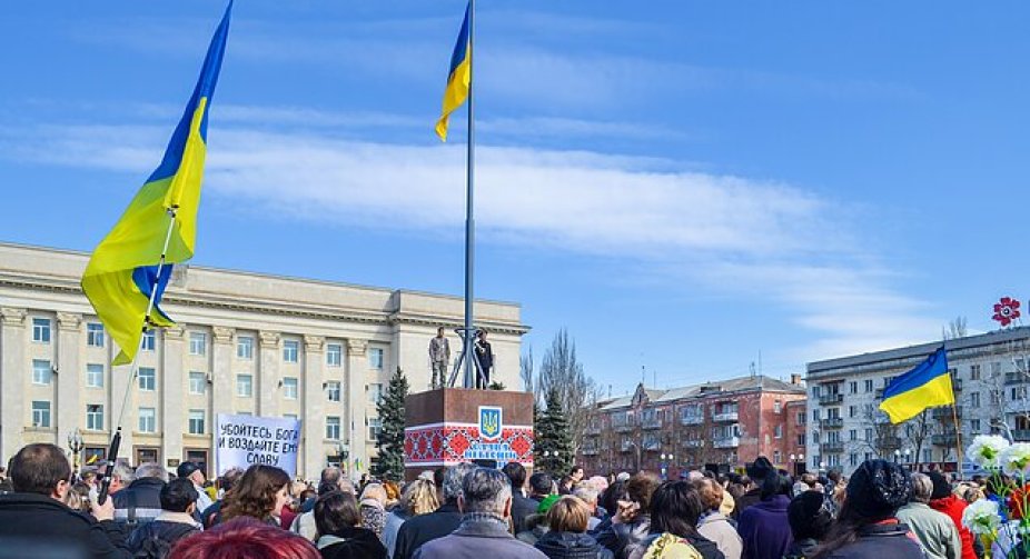 Residents of Kherson again came out to protest the Russian occupiers, the invaders opened fire on the people