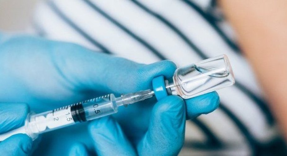 Covid vaccine being tested in patients with low immunity