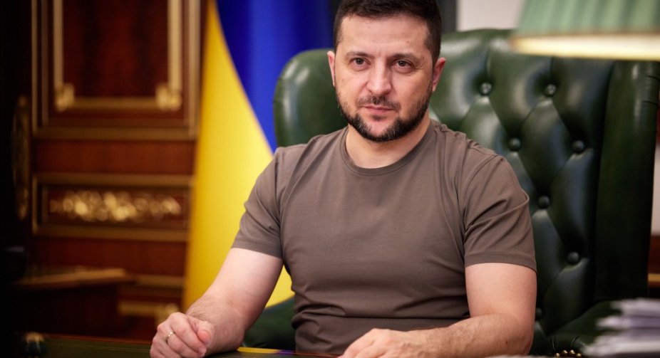 Переговори з Росією відбуваються складно, часом скандально, але ми крок за кроком йдемо вперед – Зеленський