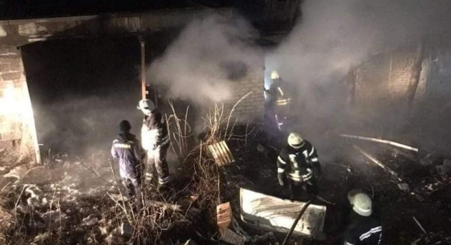 На Луганщині російська авіація вночі завдала ракетних ударів та здійснила фосфорні бомбардування Рубіжного, загинуло 4 особи, двоє з яких діти – голова ОВА