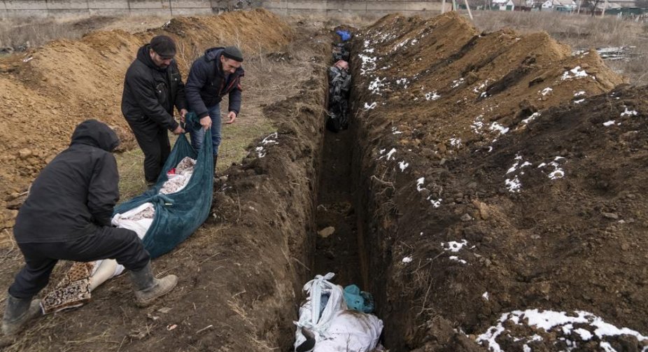 Russians are destroying Mariupol to keep Ukrainians in fear - mayor