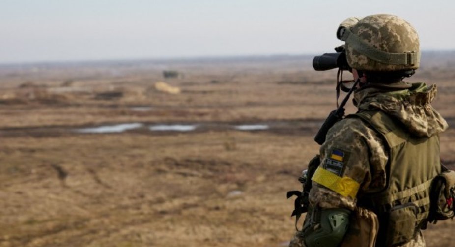 Можуть завдати ракетних ударів: кораблі окупантів увійшли у закритий район – Генштаб ЗСУ
