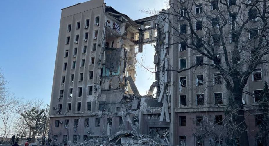 Кількість загиблих внаслідок ракетного обстрілу Миколаєва зросла до 9, постраждали 28 людей - Офіс генпрокурора