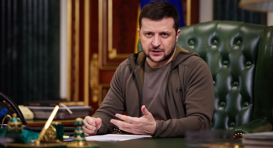 Зеленський провів годинну бесіду з Байденом про допомогу США та посилення санкцій