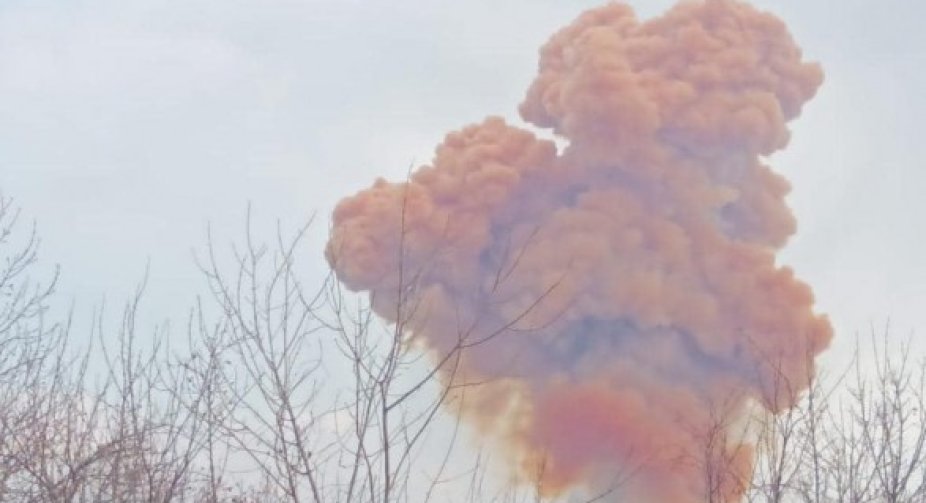 У Рубіжному російські окупанти потрапили до цистерни з азотною кислотою - Гайдай