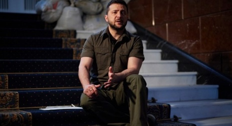 Це - орда, ви не уявляєте скільки людей: Зеленський пояснив, чому зброя потрібна негайно
