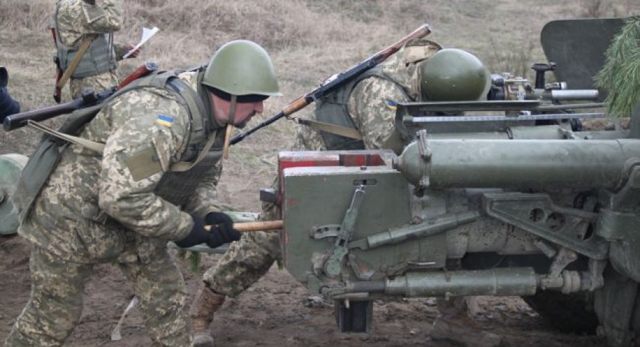 У Німеччині не готові надати Україні всі види зброї, яку має Бундесвер, Греція також закінчила постачання зброї