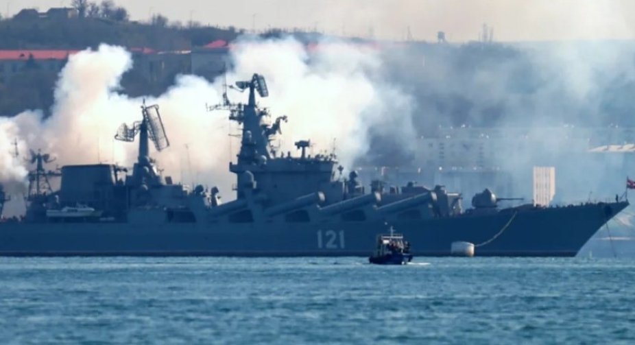 Шторм не дозволив евакуювати екіпаж затонулого крейсера "Москва" - Гуменюк