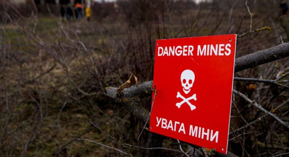 У Тростянці на російських мінах та розтяжках підірвалися п'ятеро дітей
