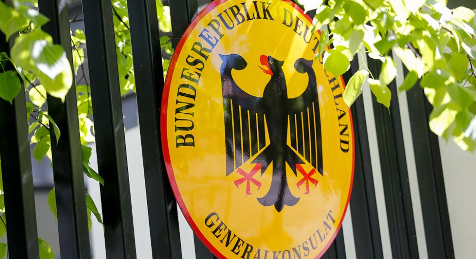 Russia expels 40 employees of the German diplomatic mission