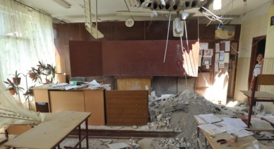 Внаслідок щоденних бомбардувань в Україні зруйновано 17 садочків і 74 інших закладів освіти – ОП