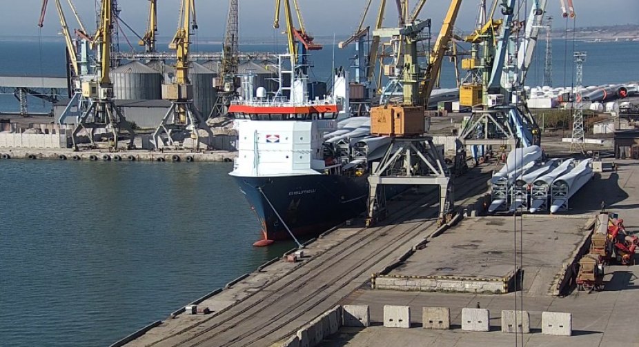 Україна закрила чотири морські порти