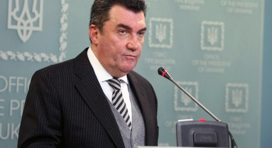 В РНБО пояснили, чому в Україні виник дефіцит пального