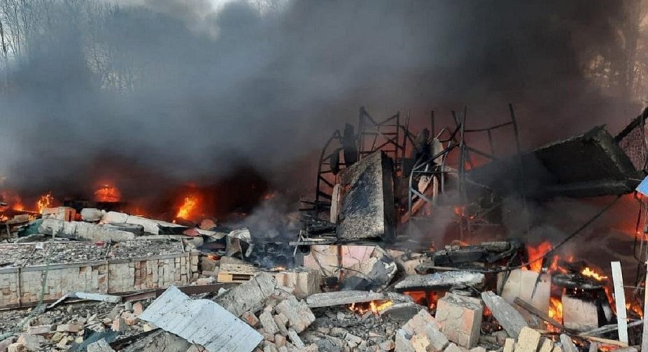 The Russian army continues shelling Ukrainian cities  
