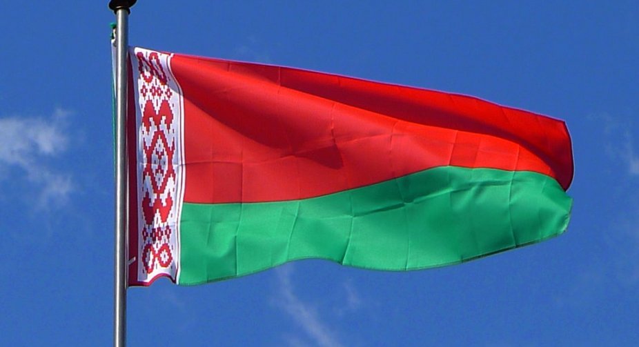 Білорусь розгортає сили на кордоні з Україною