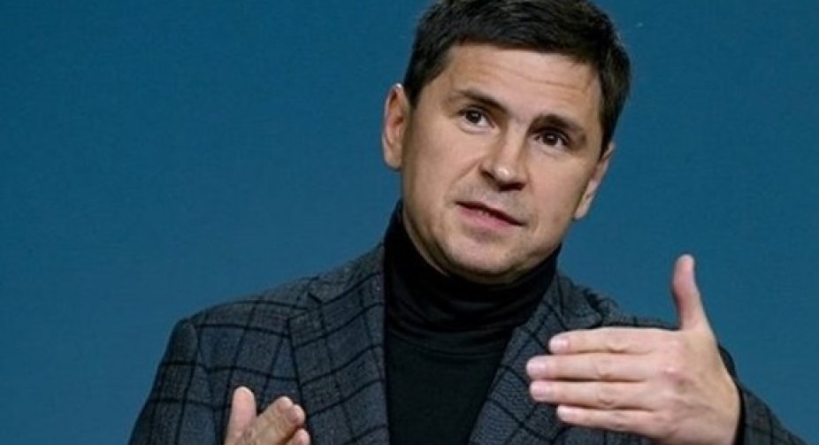 "Land of Barbarians and Looters": Podolyak on Russia's Export of Stolen Ukrainian Grain