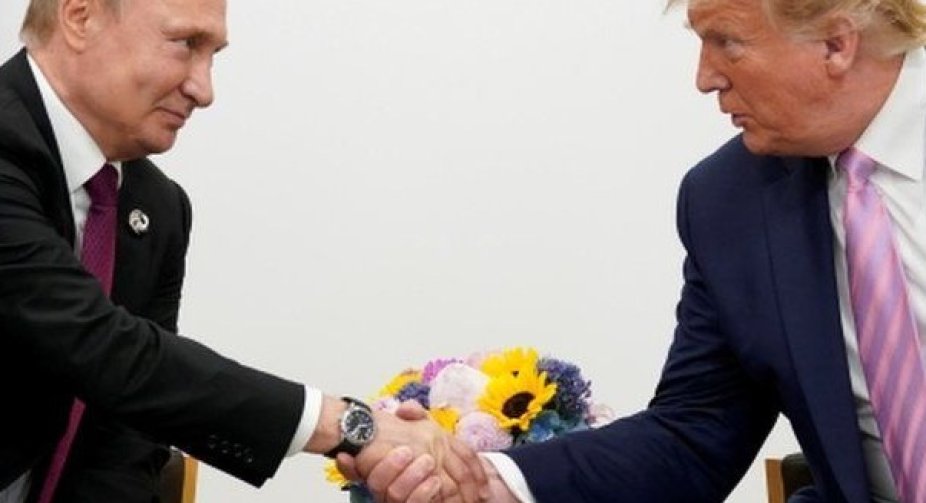 Russia's Putin authorised pro-Trump 'influence' campaign, US intelligence says