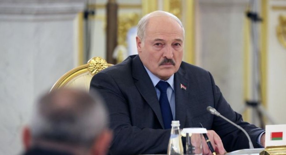 Польща має намір захопити захід України - Лукашенко