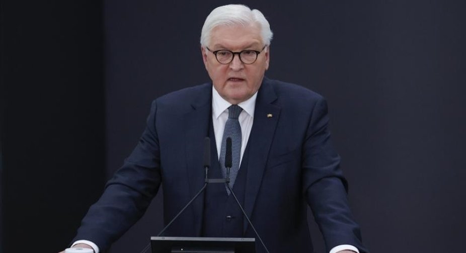 Президент Німеччини закликав Путіна до прямих та серйозних переговорів із Зеленським